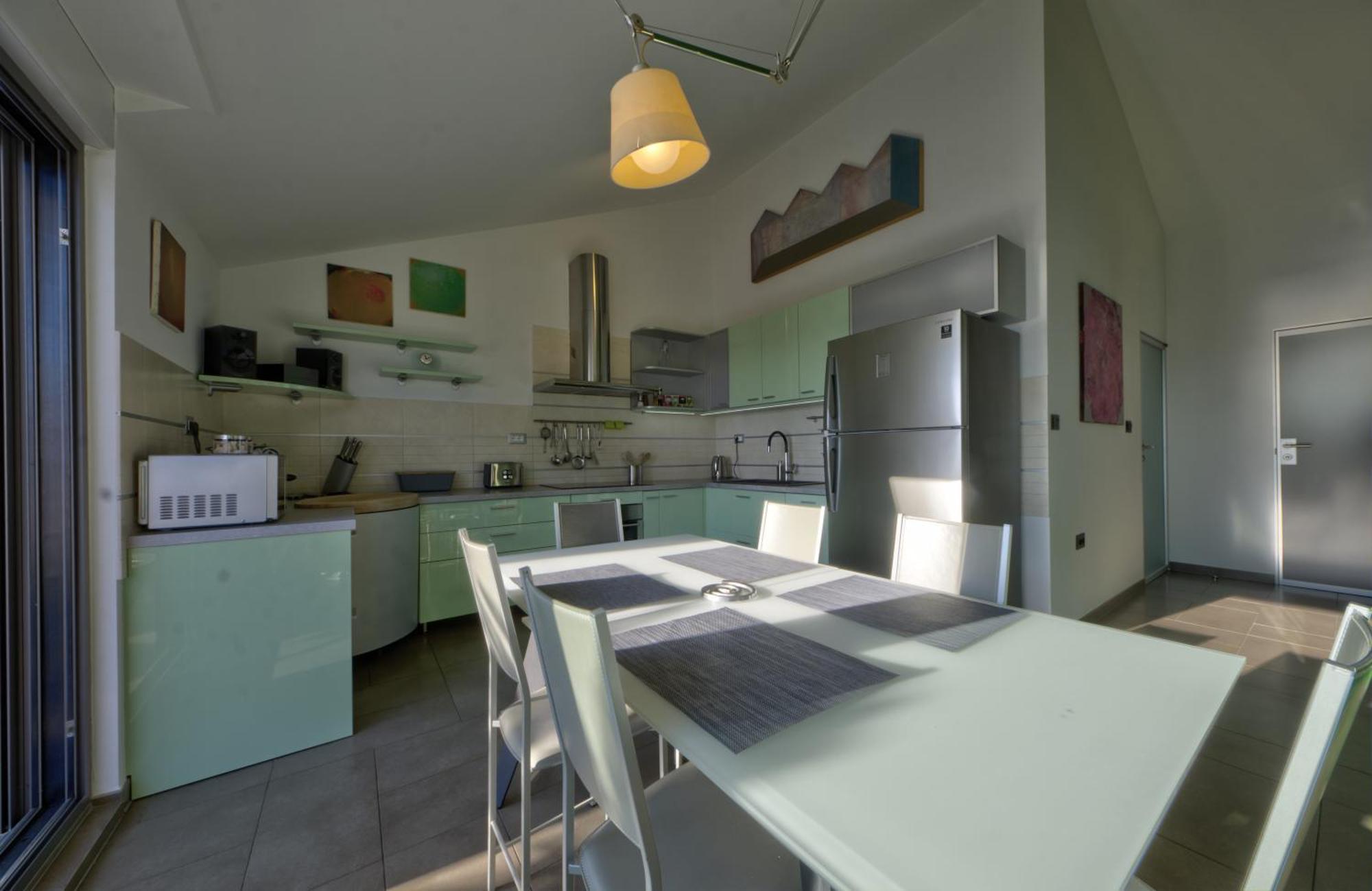 Penthouse Belvedere City View With Private Parking Рийека Екстериор снимка